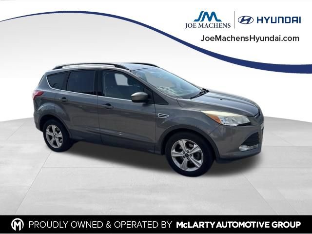 Used 2014 Ford Escape SE w/ Equipment Group 201A FWD image 4