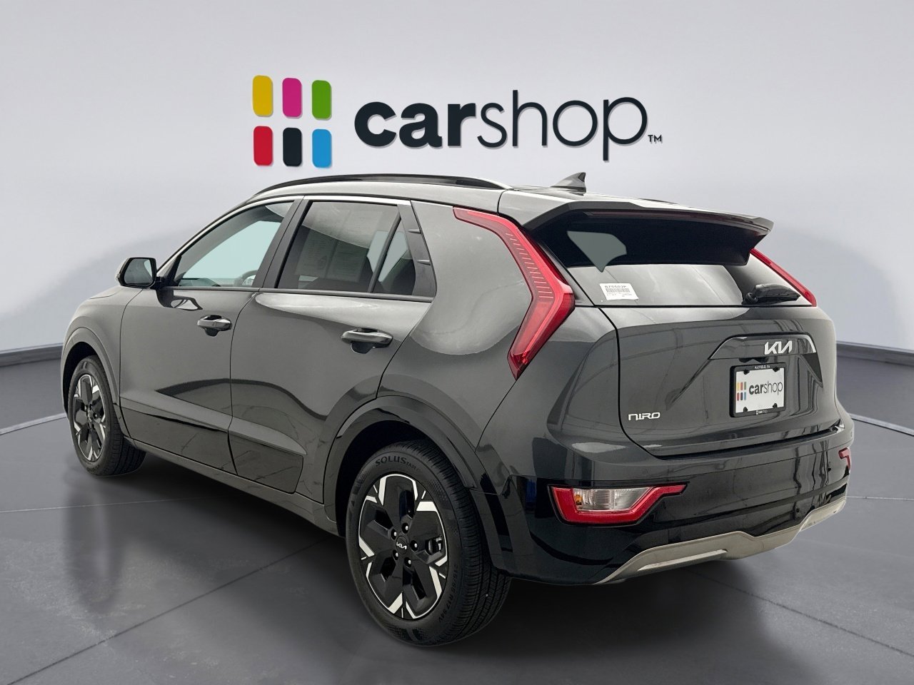 Used 2025 Kia Niro Wind w/ Wind Preserve Package image 3