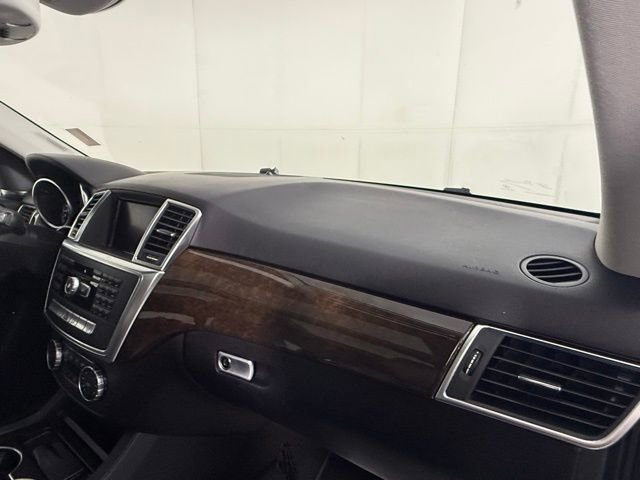 Used 2015 Mercedes-Benz ML 350 4MATIC image 33