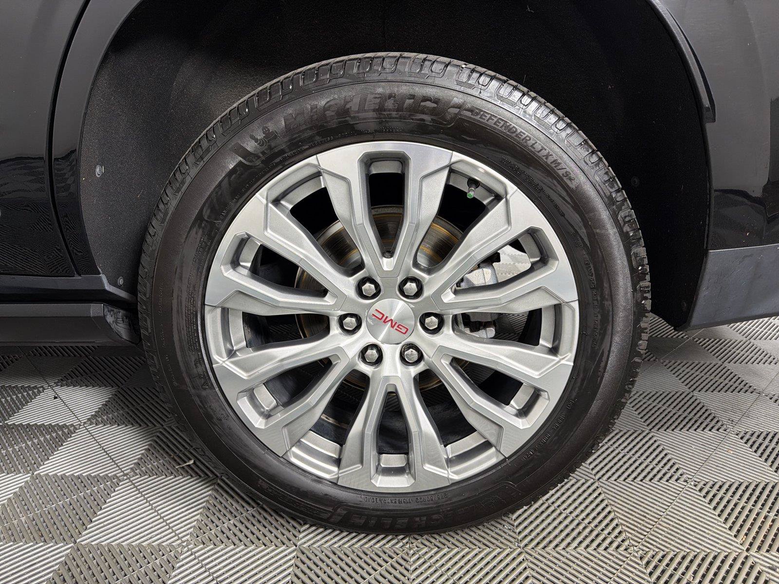 Certified 2023 GMC Yukon Denali AWD/4WD image 21