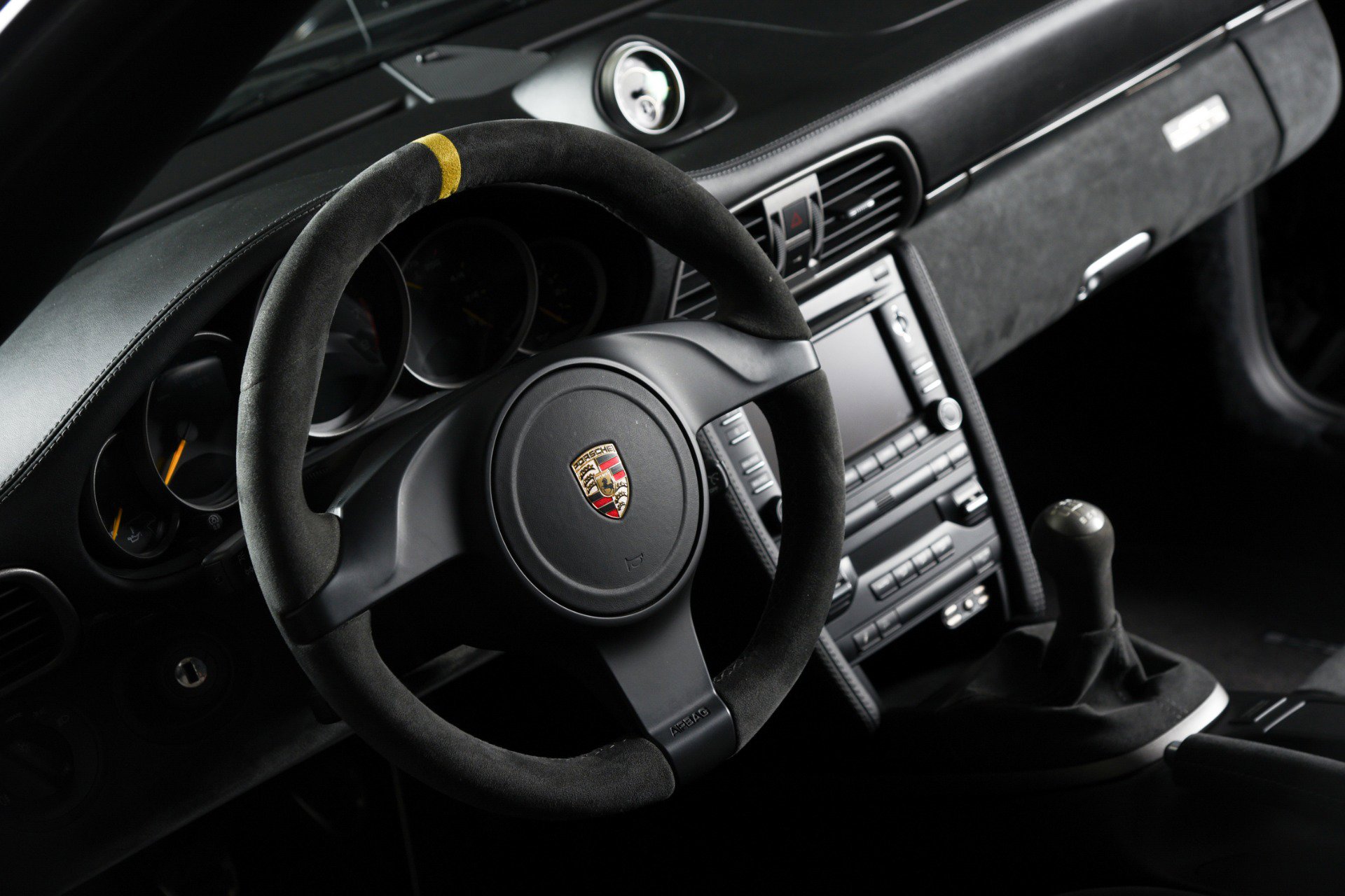 Used 2011 Porsche 911 GT2 RS RWD image 4