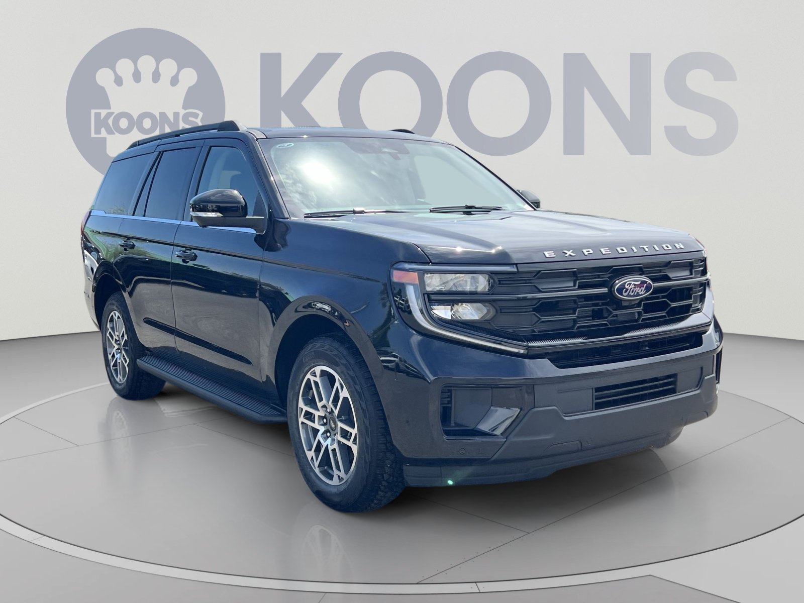 New 2026 Ford Expedition Active AWD/4WD image 2