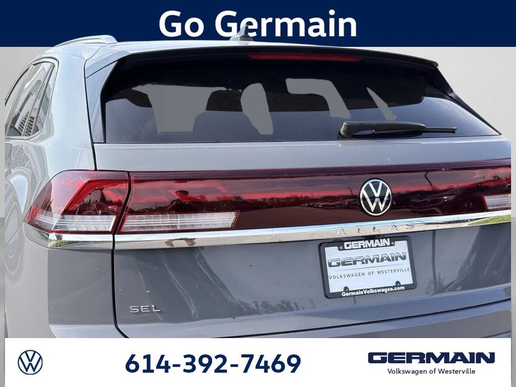 New 2026 Volkswagen Atlas Cross Sport SEL Premium R-Line AWD/4WD image 9