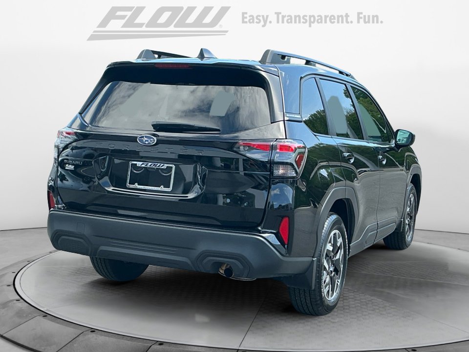 Used 2026 Subaru Forester Premium AWD/4WD image 7