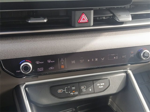 New 2026 Kia Carnival EX image 19