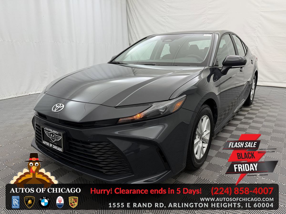 Used 2025 Toyota Camry LE image 1