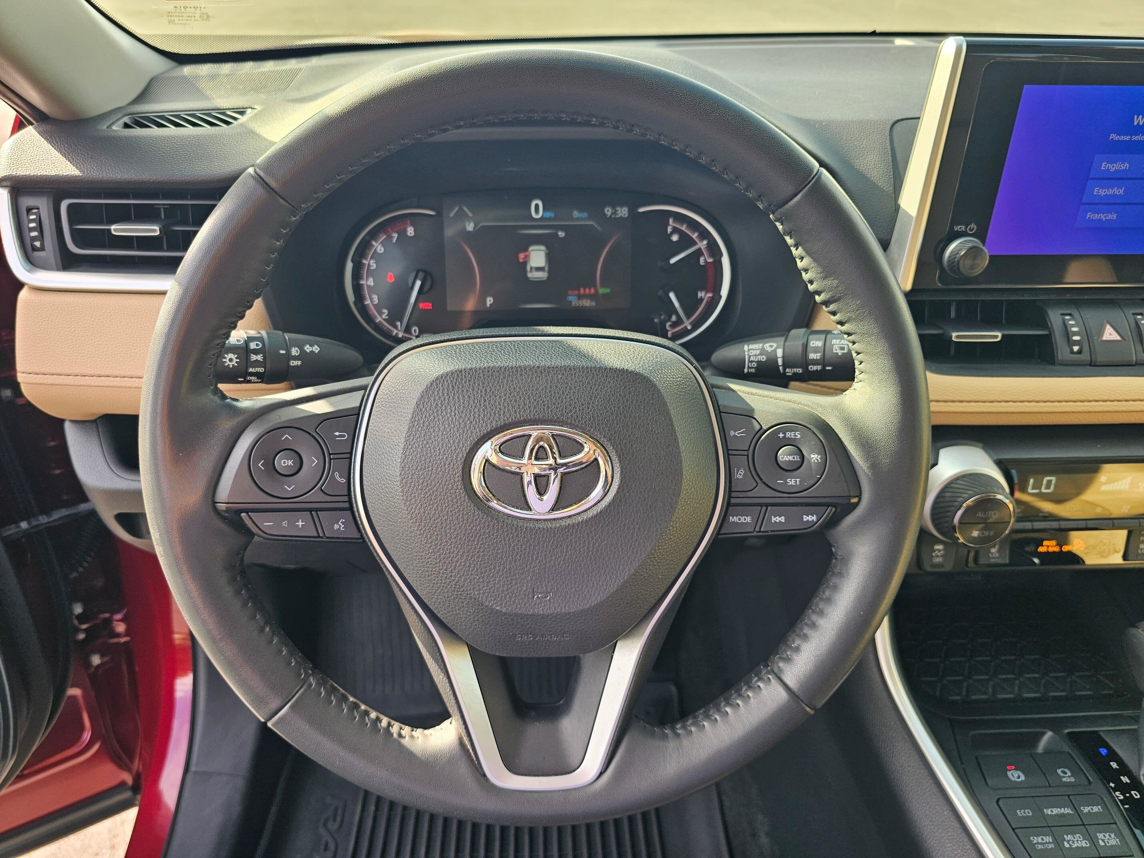 Certified 2023 Toyota RAV4 XLE Premium AWD/4WD image 21
