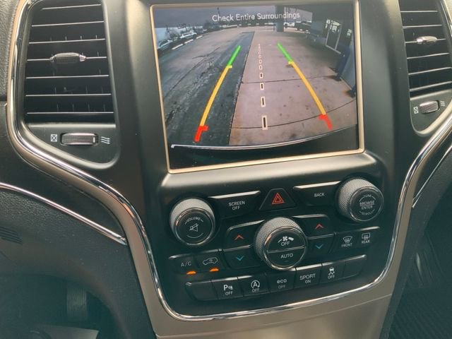 Used 2016 Jeep Grand Cherokee Limited AWD/4WD image 23