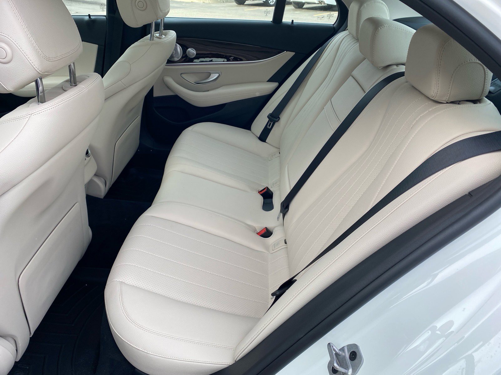 Used 2021 Mercedes-Benz E 350 4MATIC Sedan image 23