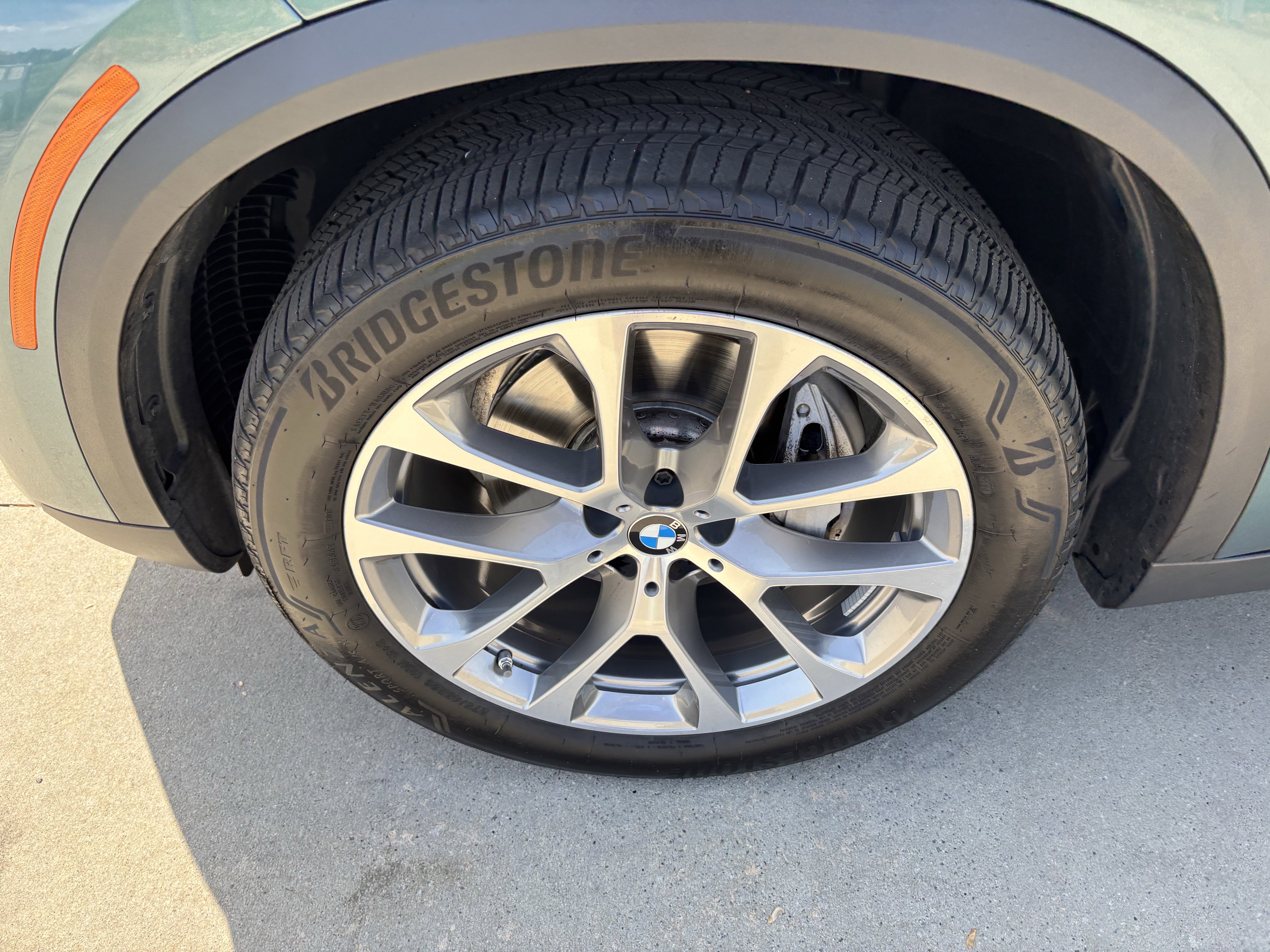 Certified 2025 BMW X5 xDrive40i image 14