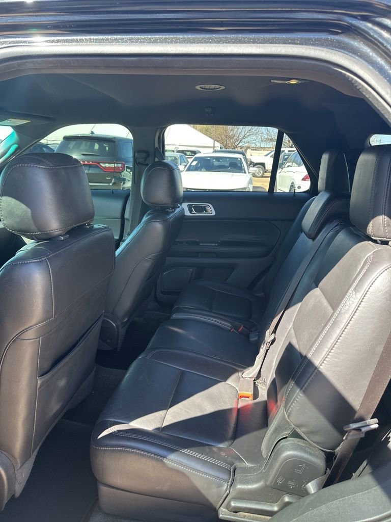 Used 2013 Ford Explorer XLT image 15