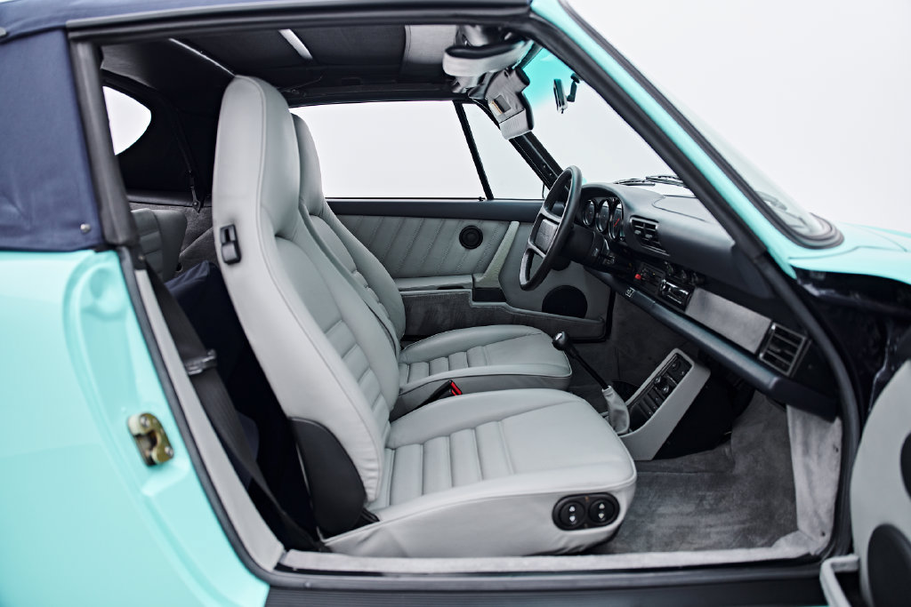 Used 1988 Porsche 911 Carrera RWD image 31
