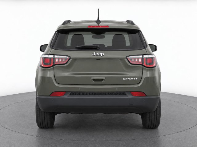 Used 2018 Jeep Compass Sport w/ Tech Group FWD image 7
