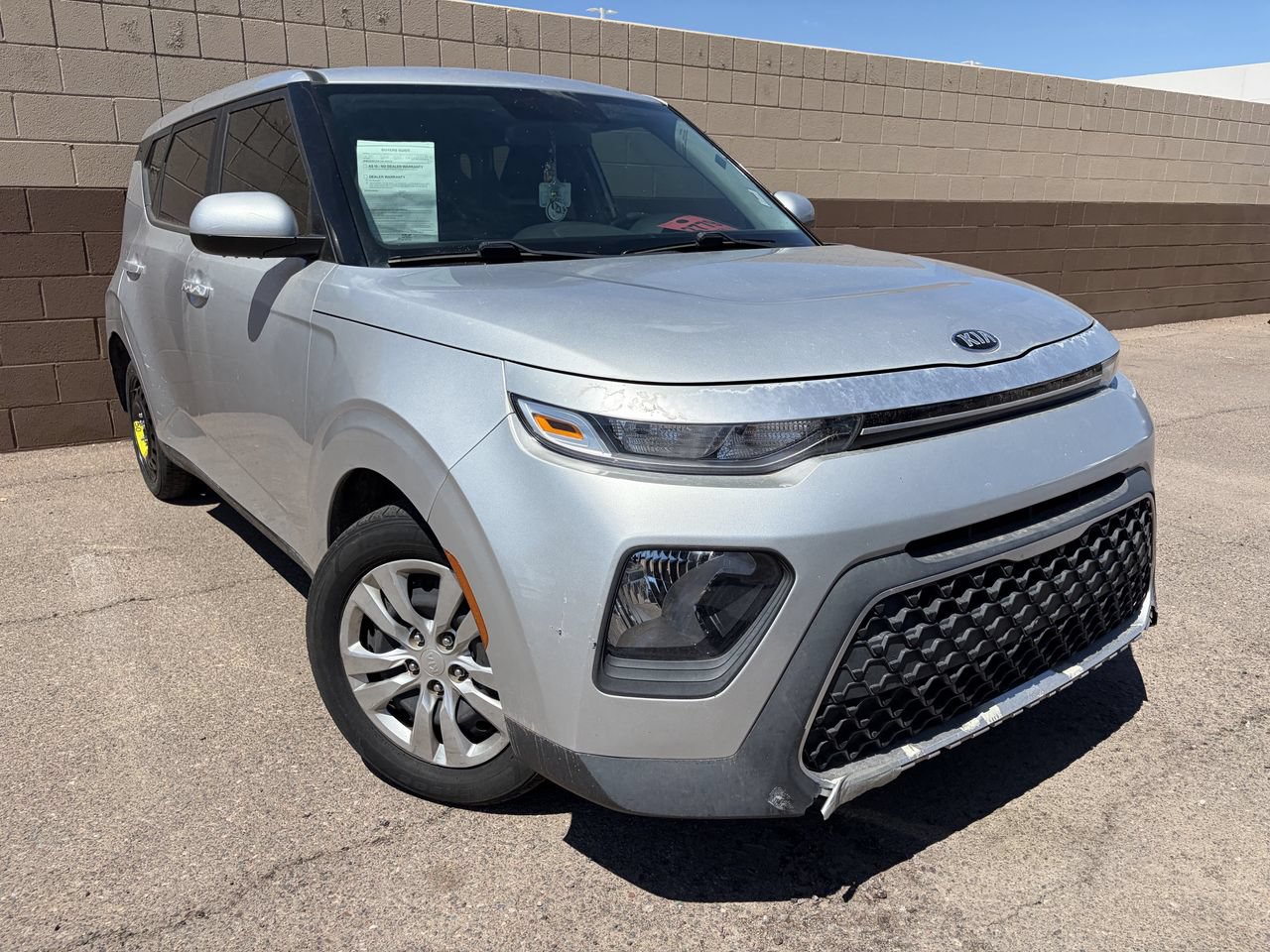 Used 2021 Kia Soul LX FWD image 2