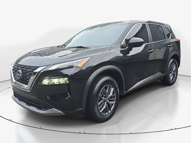 Used 2023 Nissan Rogue S image 5