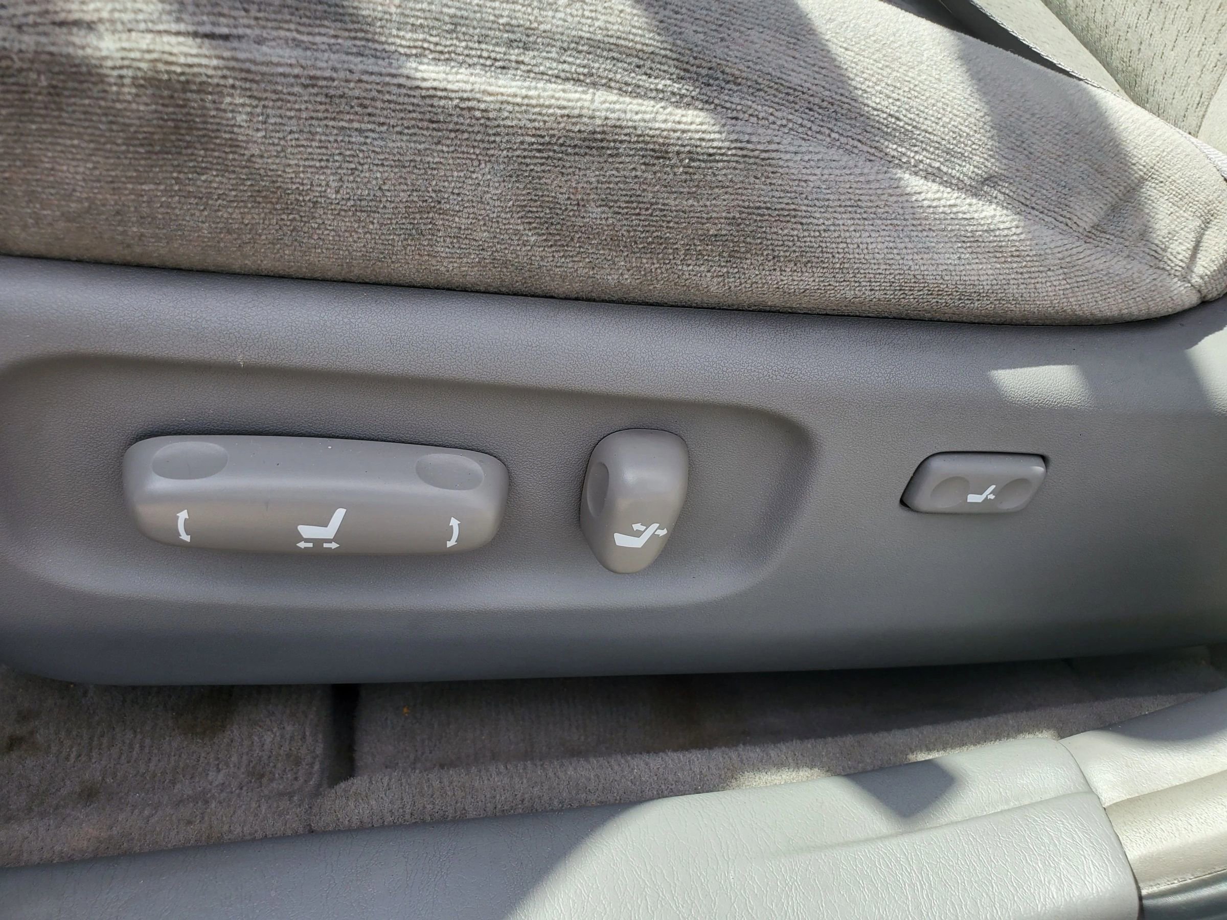 Used 2004 Toyota Camry LE image 52