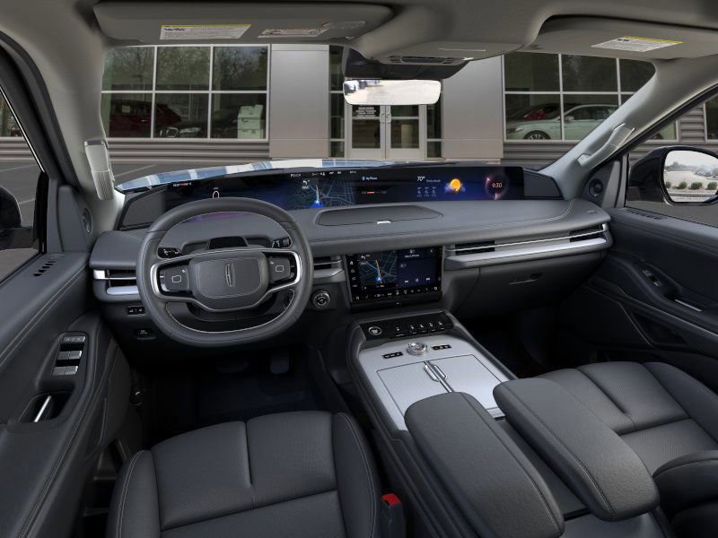 New 2025 Lincoln Navigator Reserve image 9