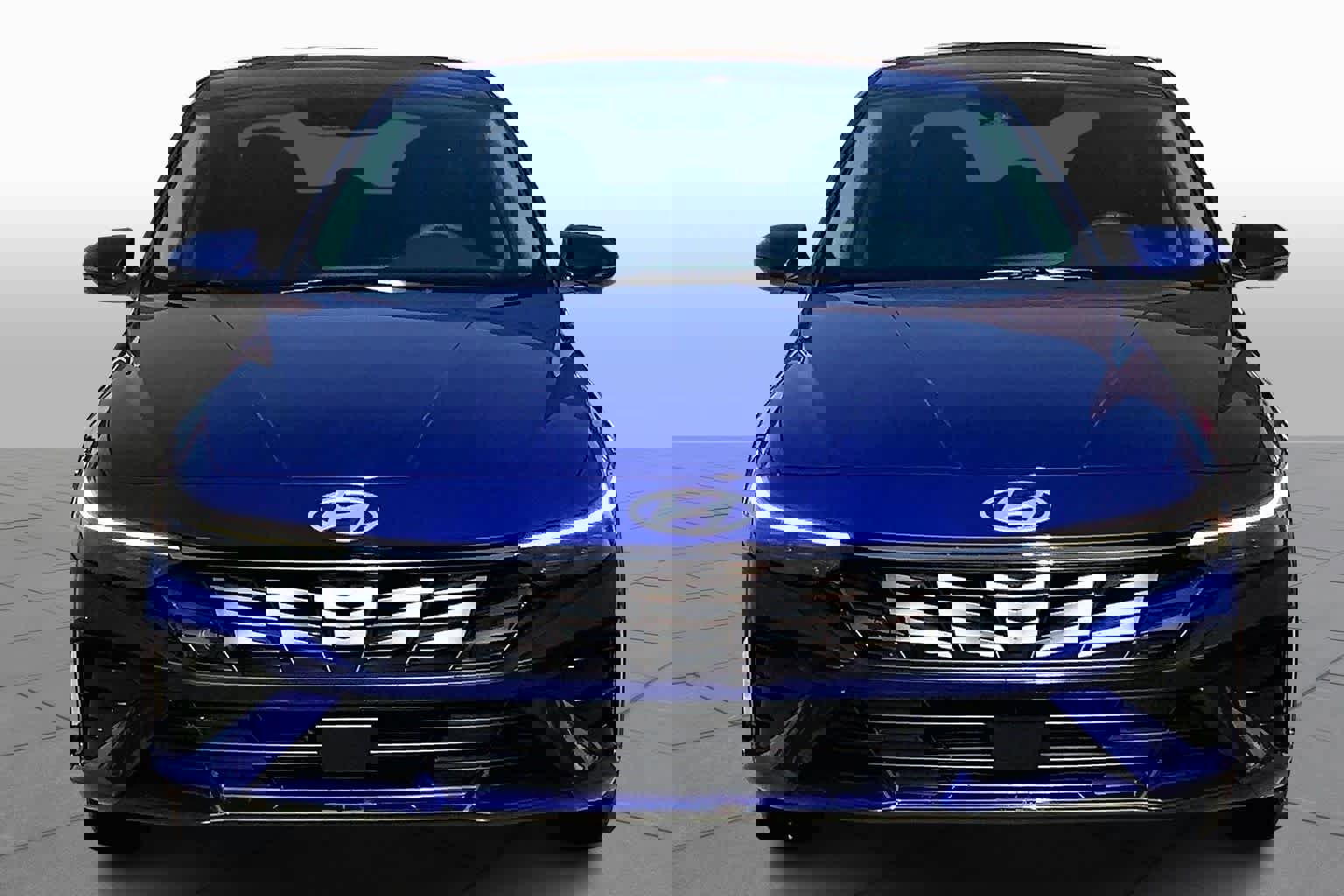 Used 2026 Hyundai Elantra Limited image 4