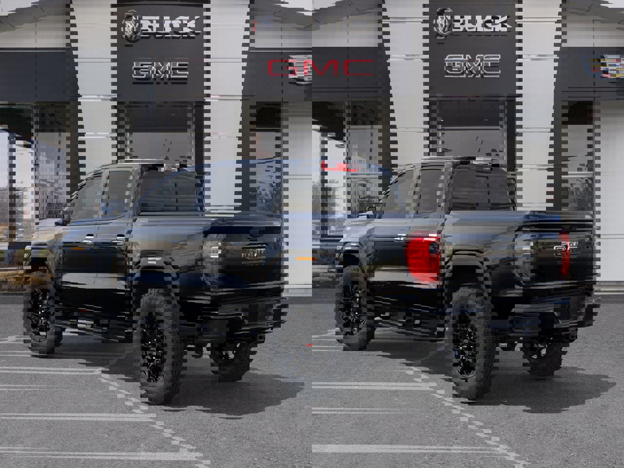 New 2026 GMC Canyon Denali image 3