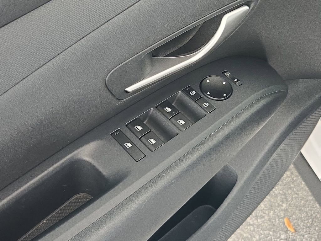 Used 2025 Hyundai Tucson SEL FWD image 28