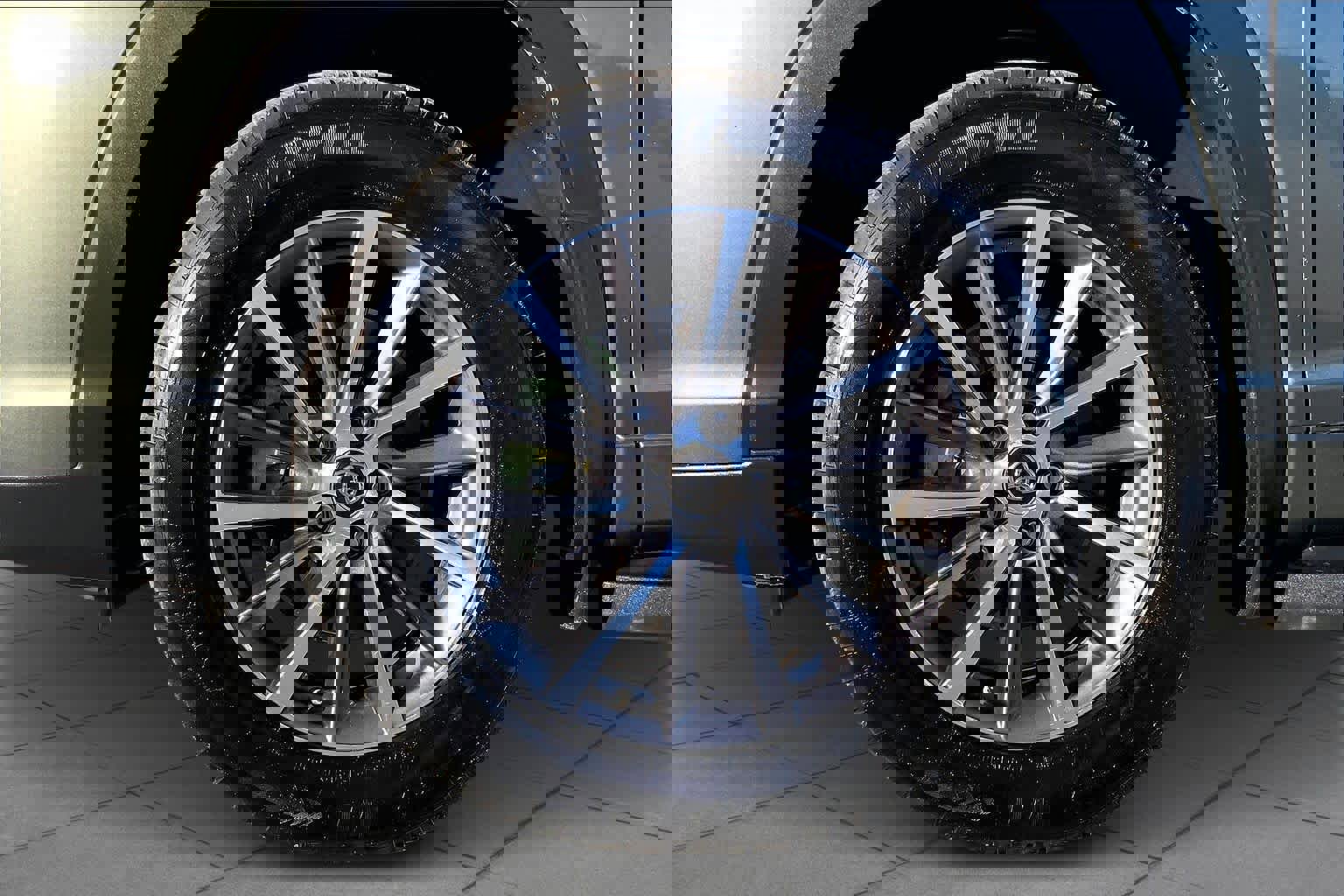 Used 2018 Toyota Highlander XLE image 10