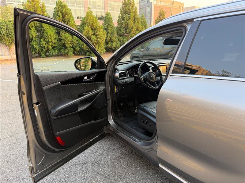 Used 2016 Kia Sorento SX AWD/4WD image 23