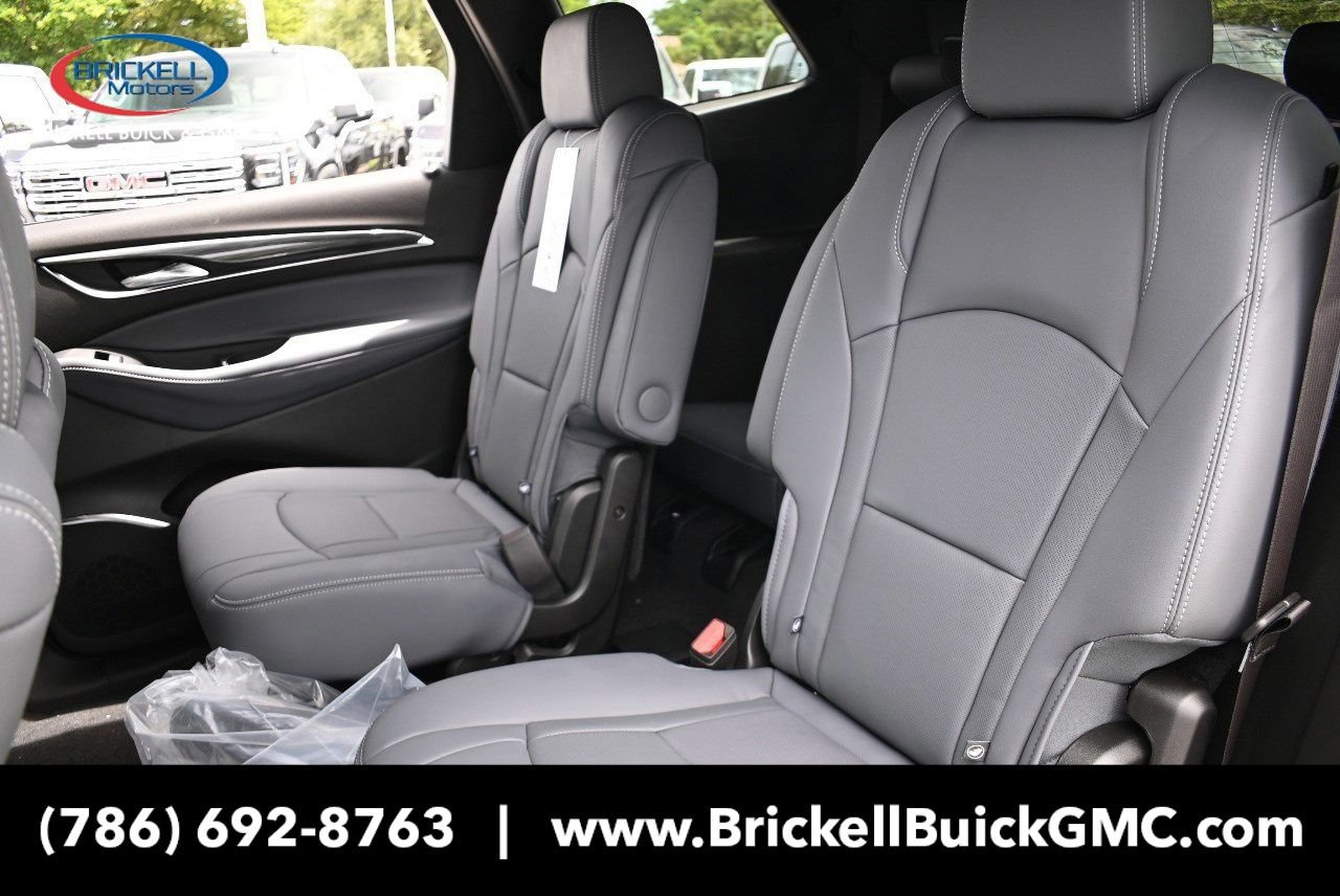New 2024 Buick Enclave Premium FWD image 27