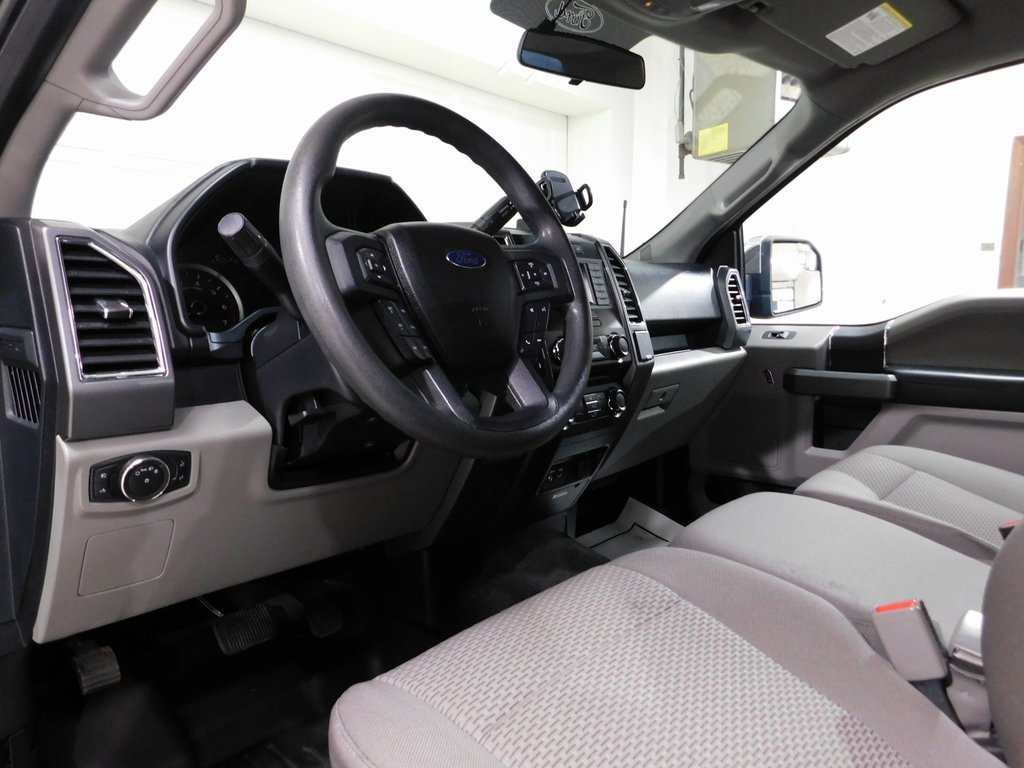 Used 2015 Ford F150 XLT w/ Trailer Tow Package image 35