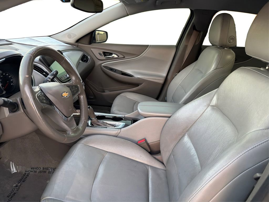 Used 2016 Chevrolet Malibu LT w/ Leather Package image 10