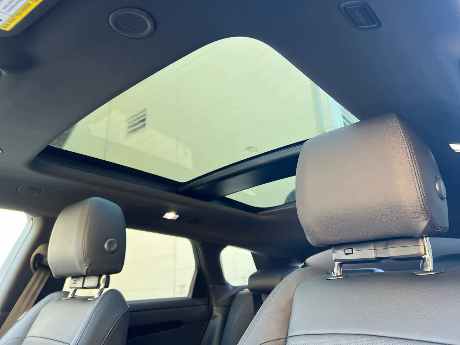 New 2026 Land Rover Range Rover Evoque S image 16