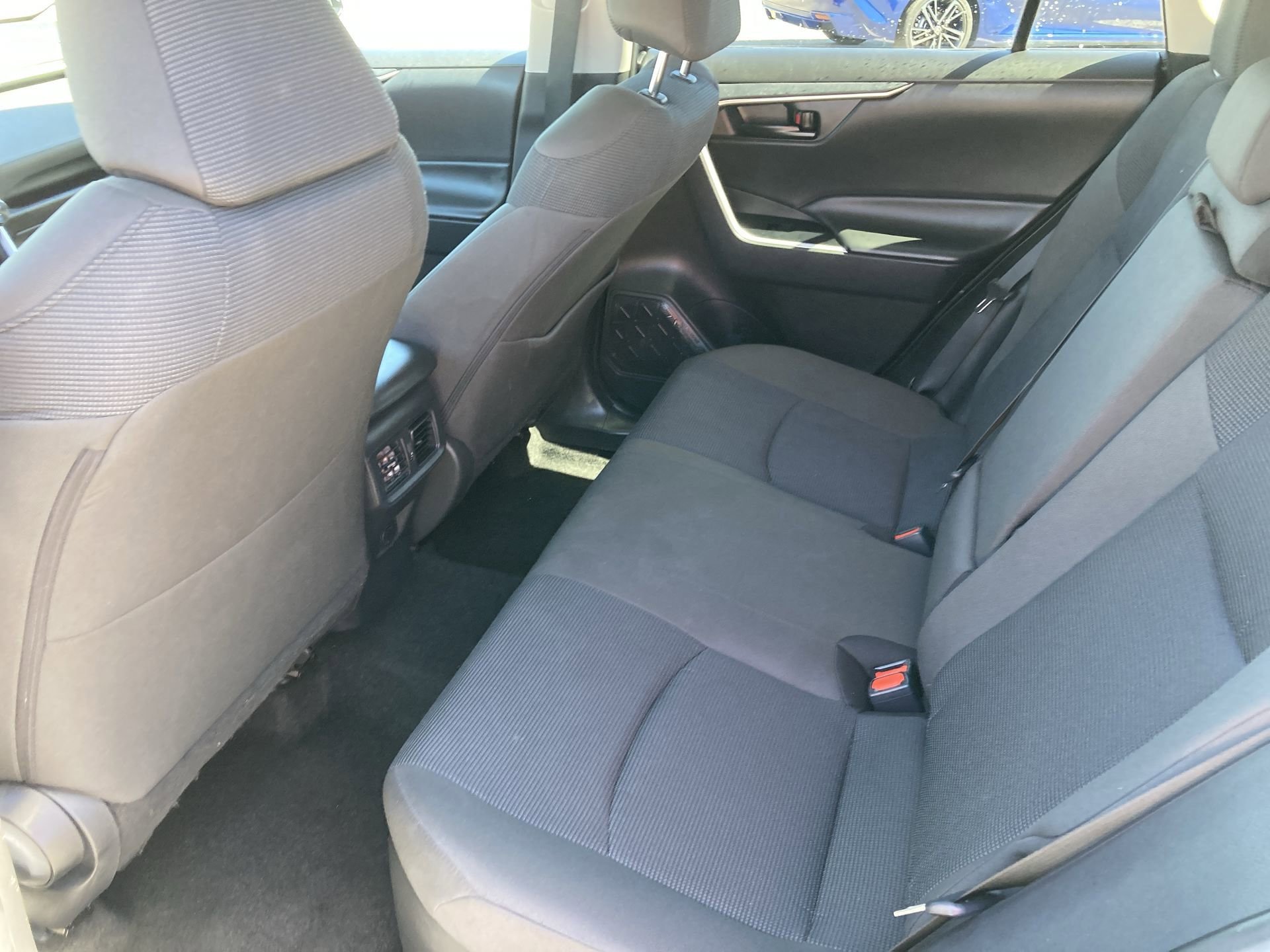 Certified 2025 Toyota RAV4 LE image 26