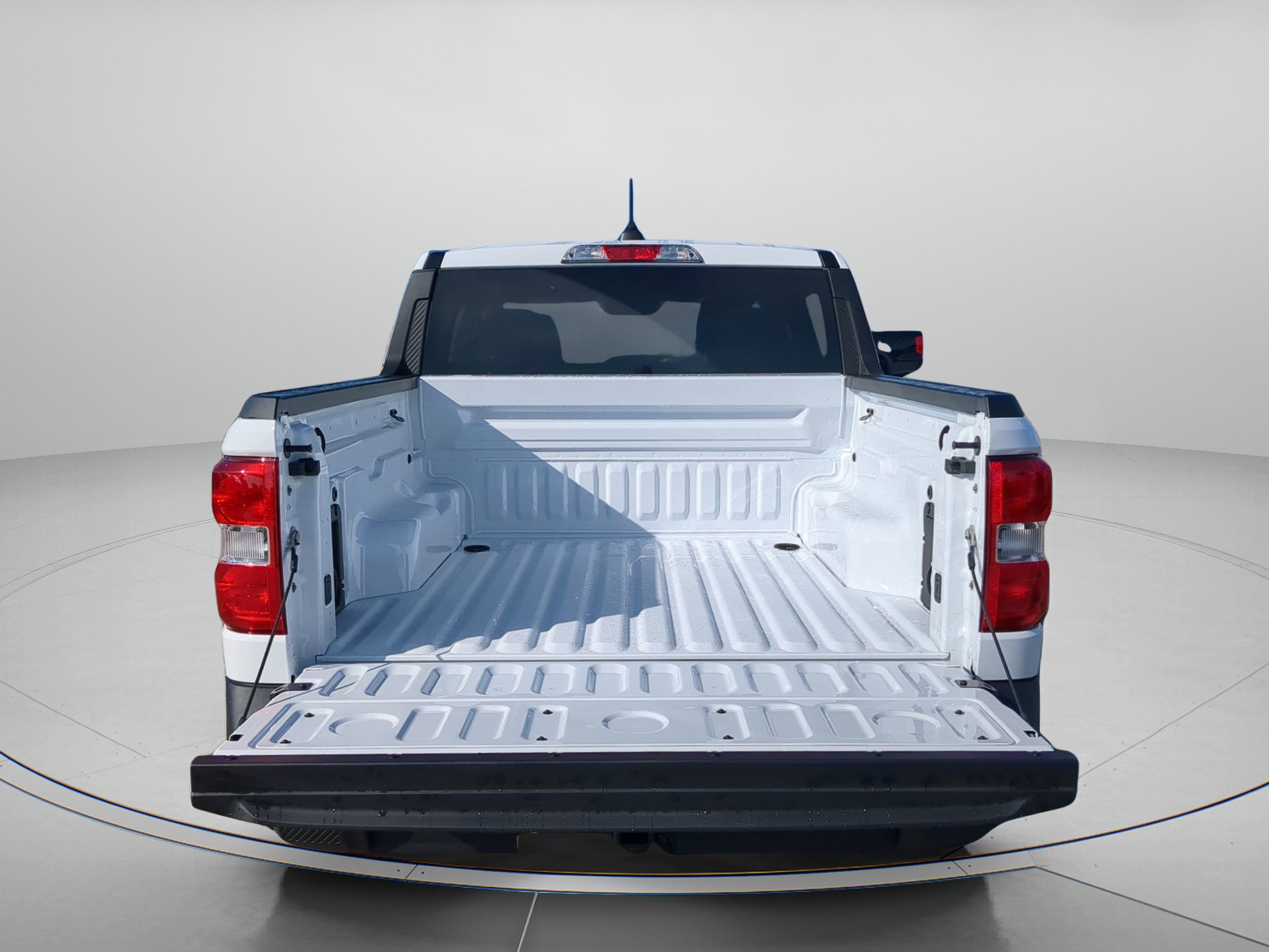 New 2026 Ford Maverick XLT w/ XLT Luxury Package FWD image 42