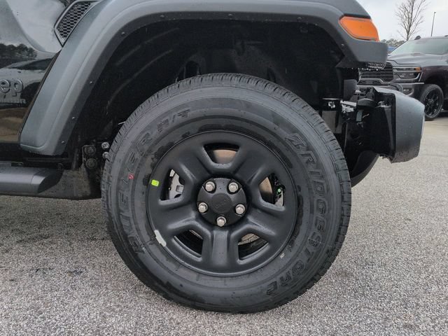 New 2026 Jeep Gladiator Sport AWD/4WD image 10
