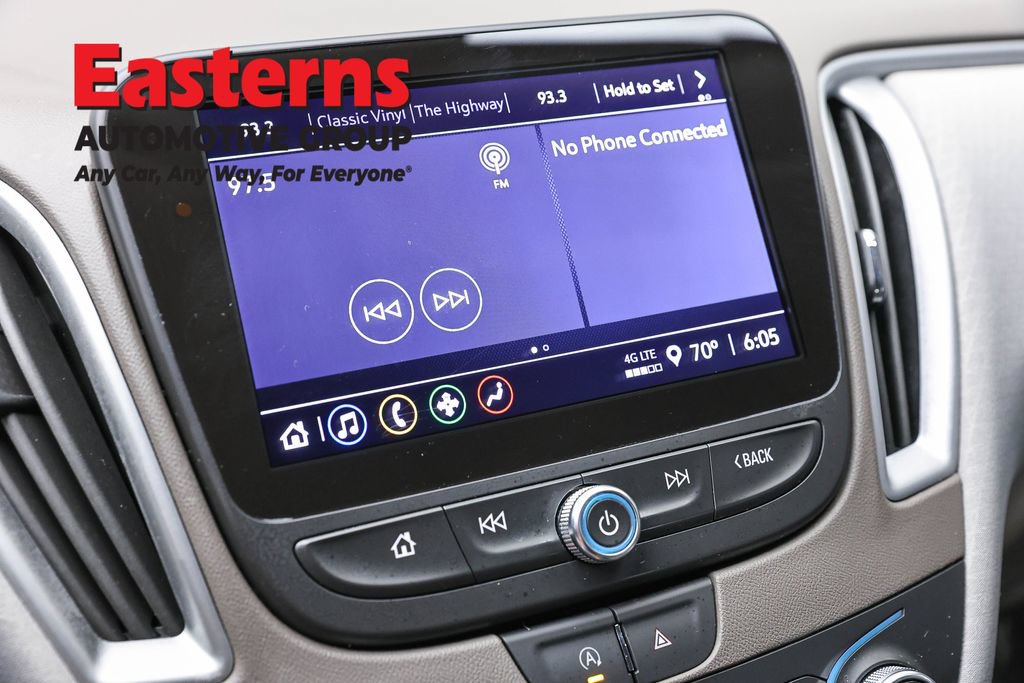 Used 2023 Chevrolet Malibu LT FWD image 19