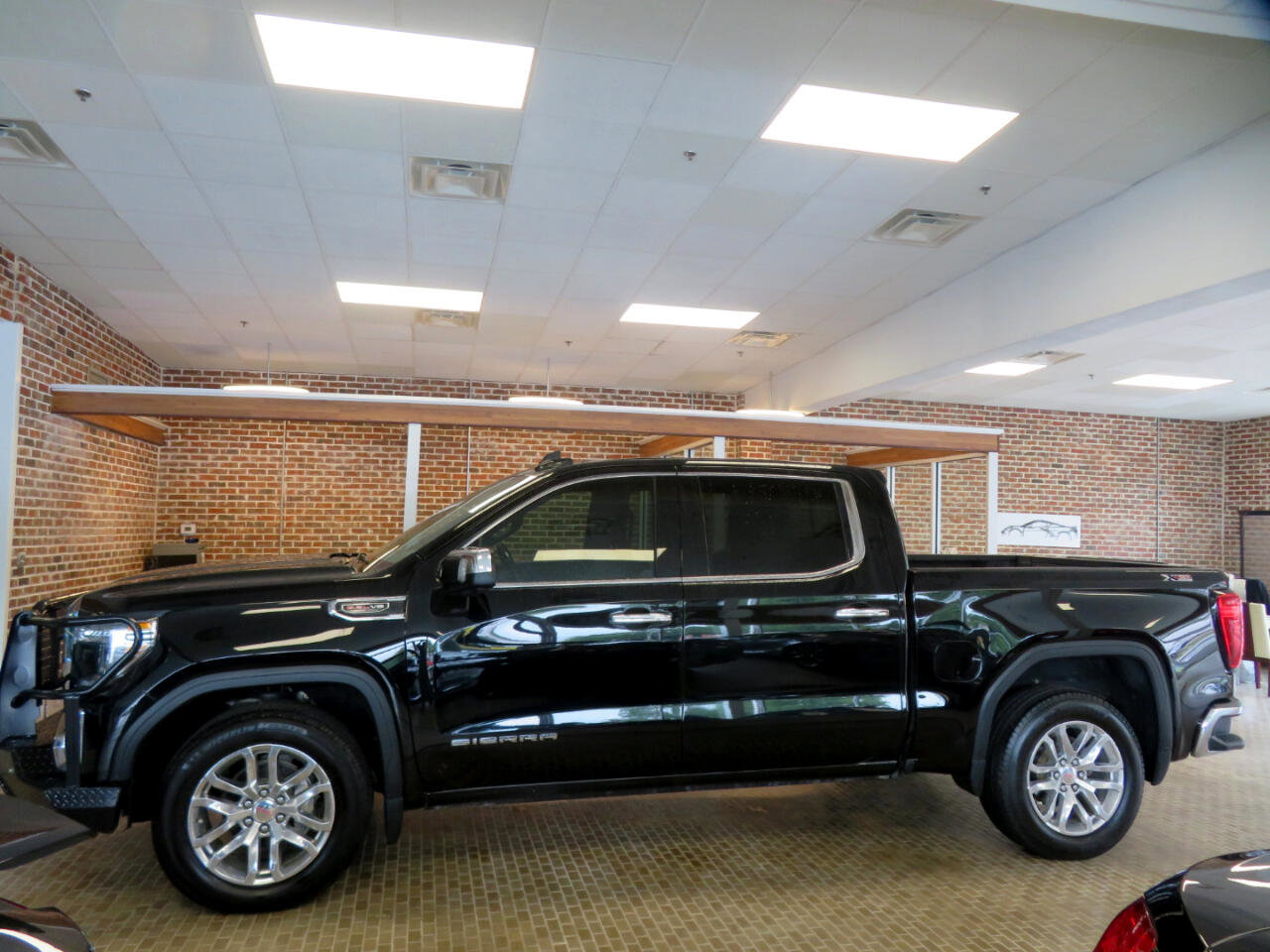Used 2021 GMC Sierra 1500 SLT w/ SLT Premium Plus Package image 82