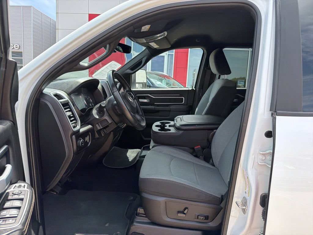 Used 2024 RAM 2500 Big Horn w/ Off Road Package AWD/4WD image 16
