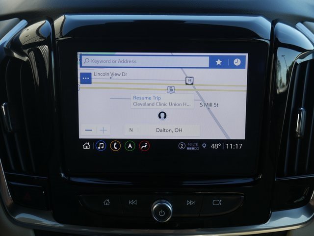 Used 2023 Chevrolet Traverse Premier image 7