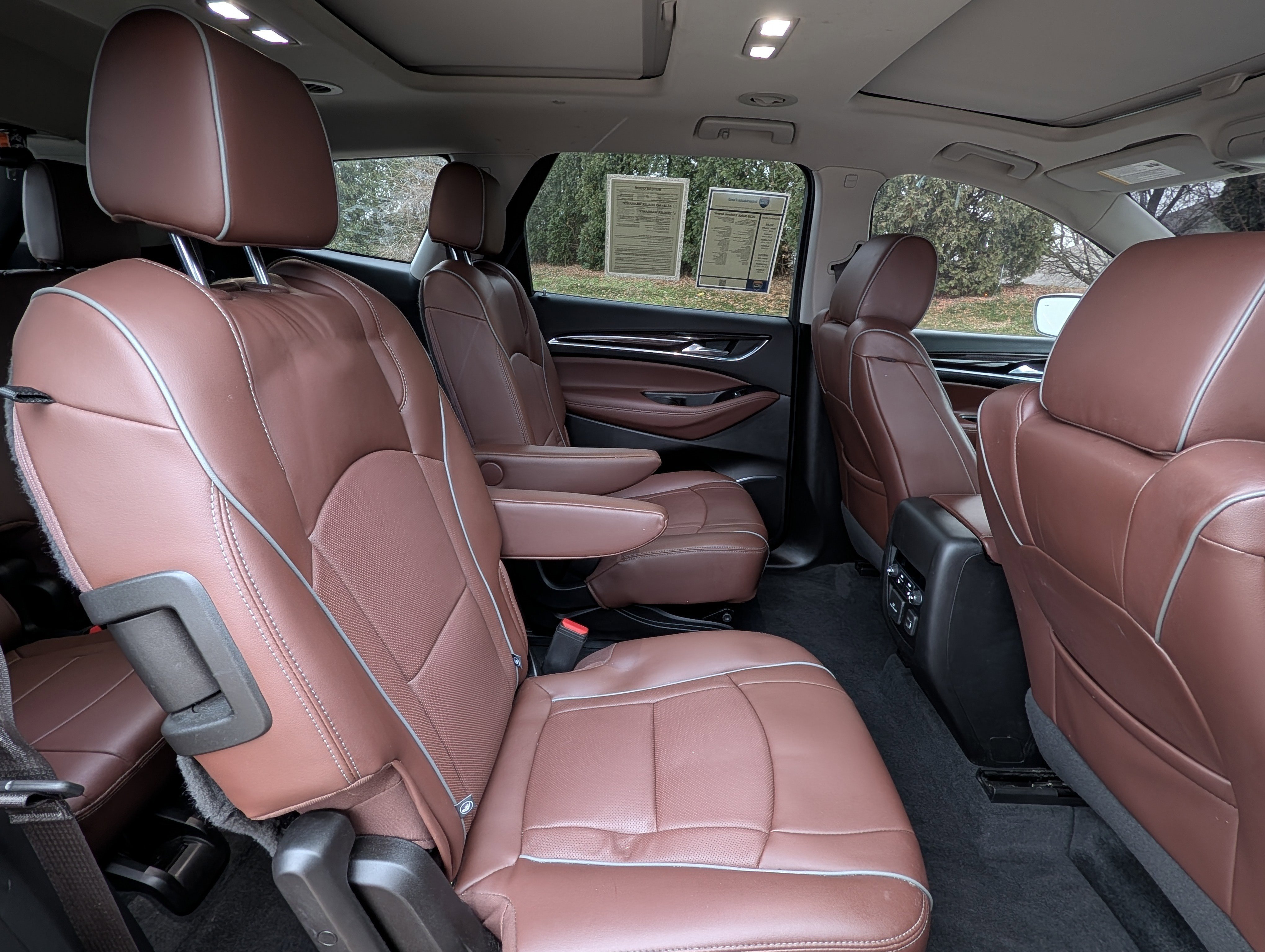 Used 2020 Buick Enclave Avenir w/ Avenir Technology Package image 33