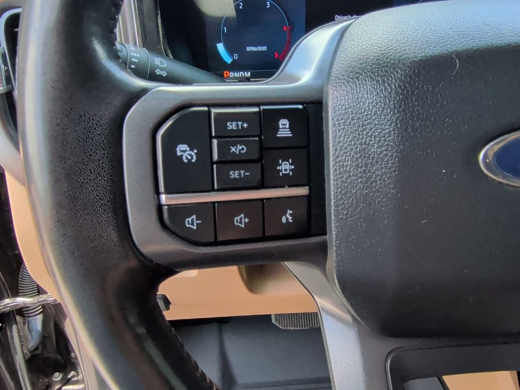 Used 2024 Ford F350 Lariat w/ Lariat Ultimate Package AWD/4WD image 20