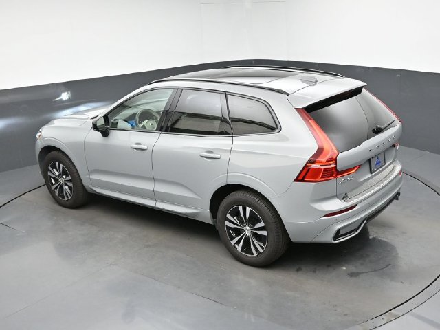 Used 2024 Volvo XC60 B5 Core w/ Protection Package Premier AWD/4WD image 20