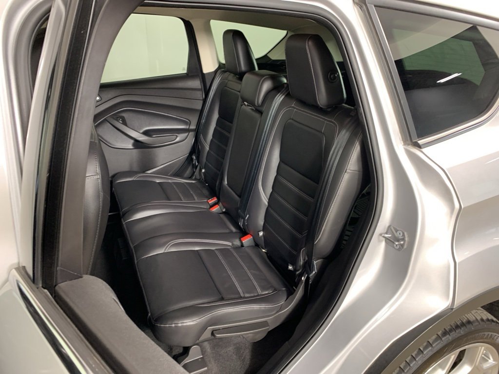 Used 2019 Ford Escape Titanium image 30