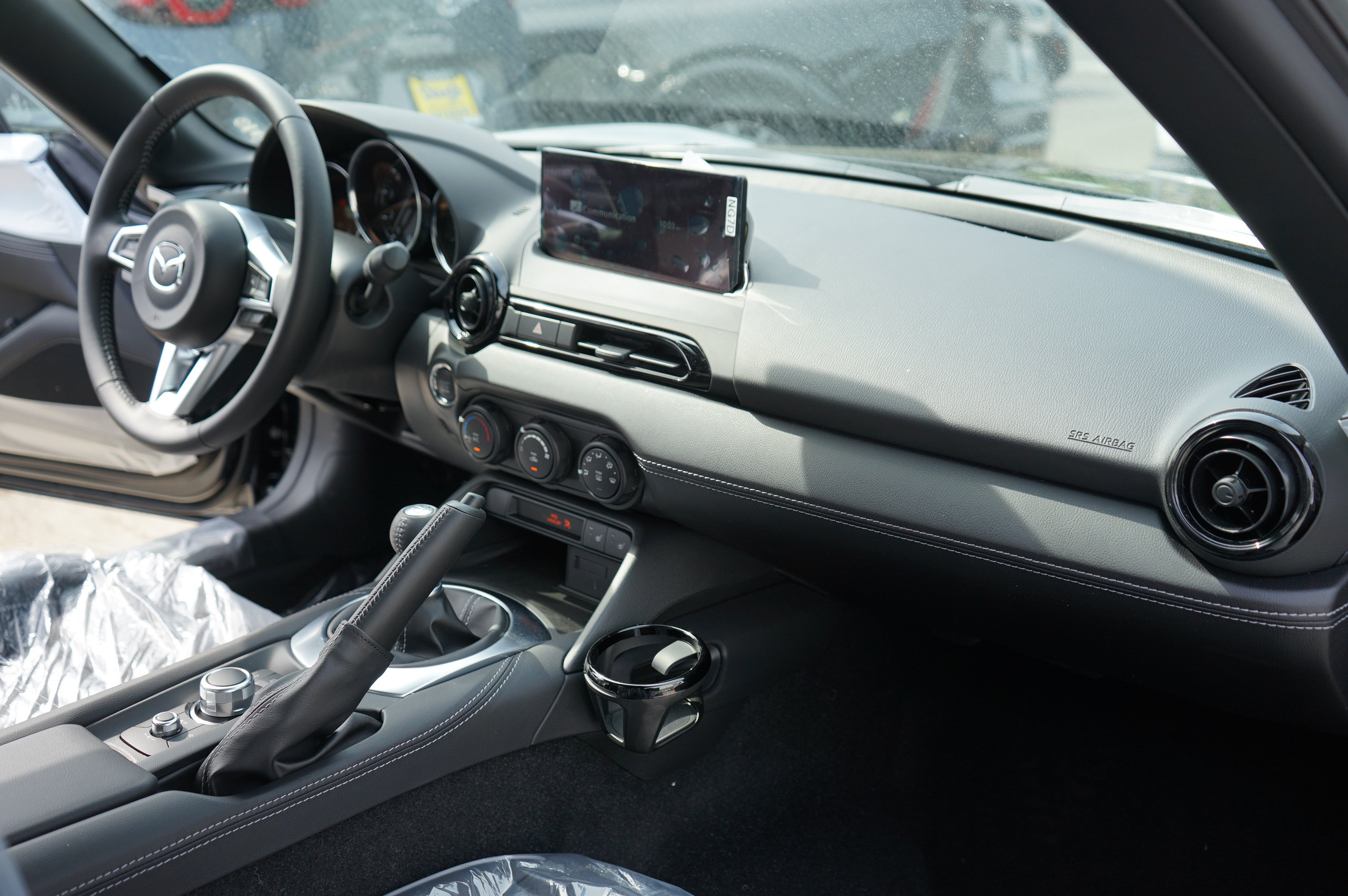 New 2026 MAZDA MX-5 Miata Club w/ Interior Package RWD image 14
