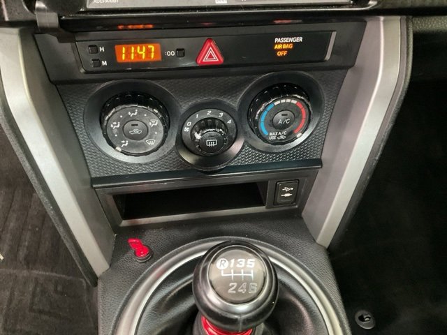 Used 2013 Scion FR-S image 14