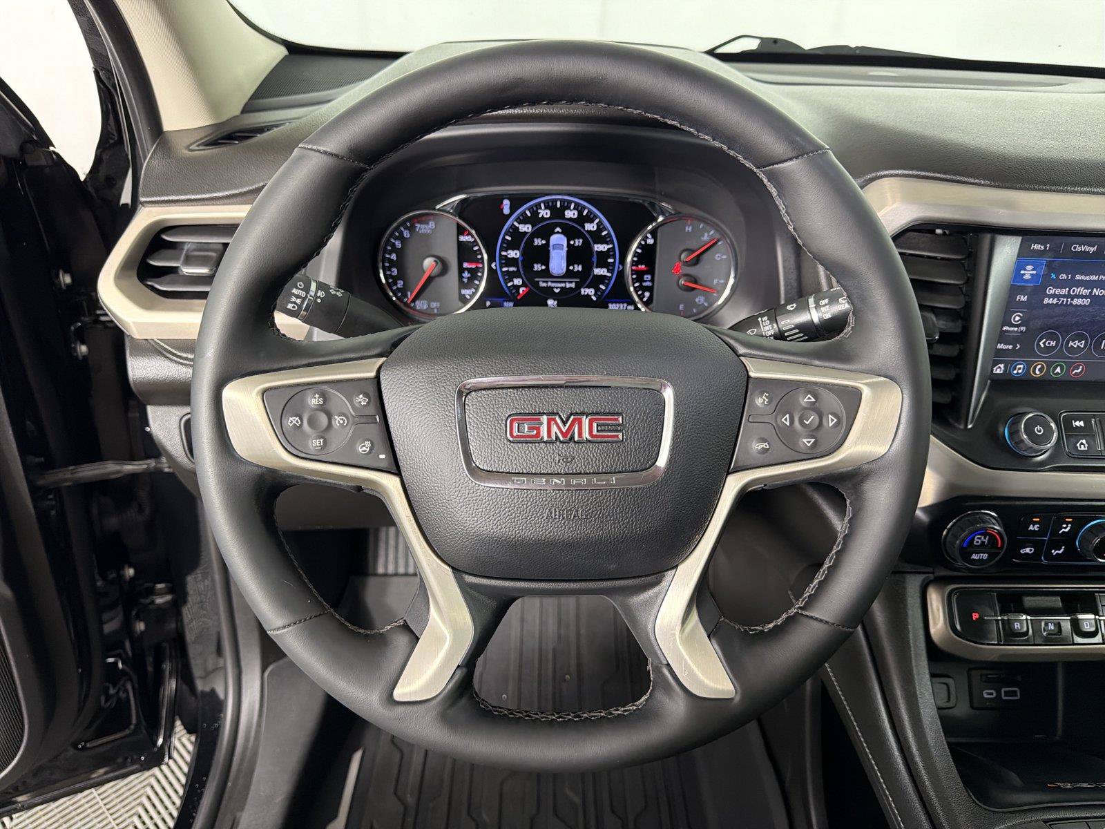 Certified 2023 GMC Acadia Denali w/ Denali Ultimate Package FWD image 24