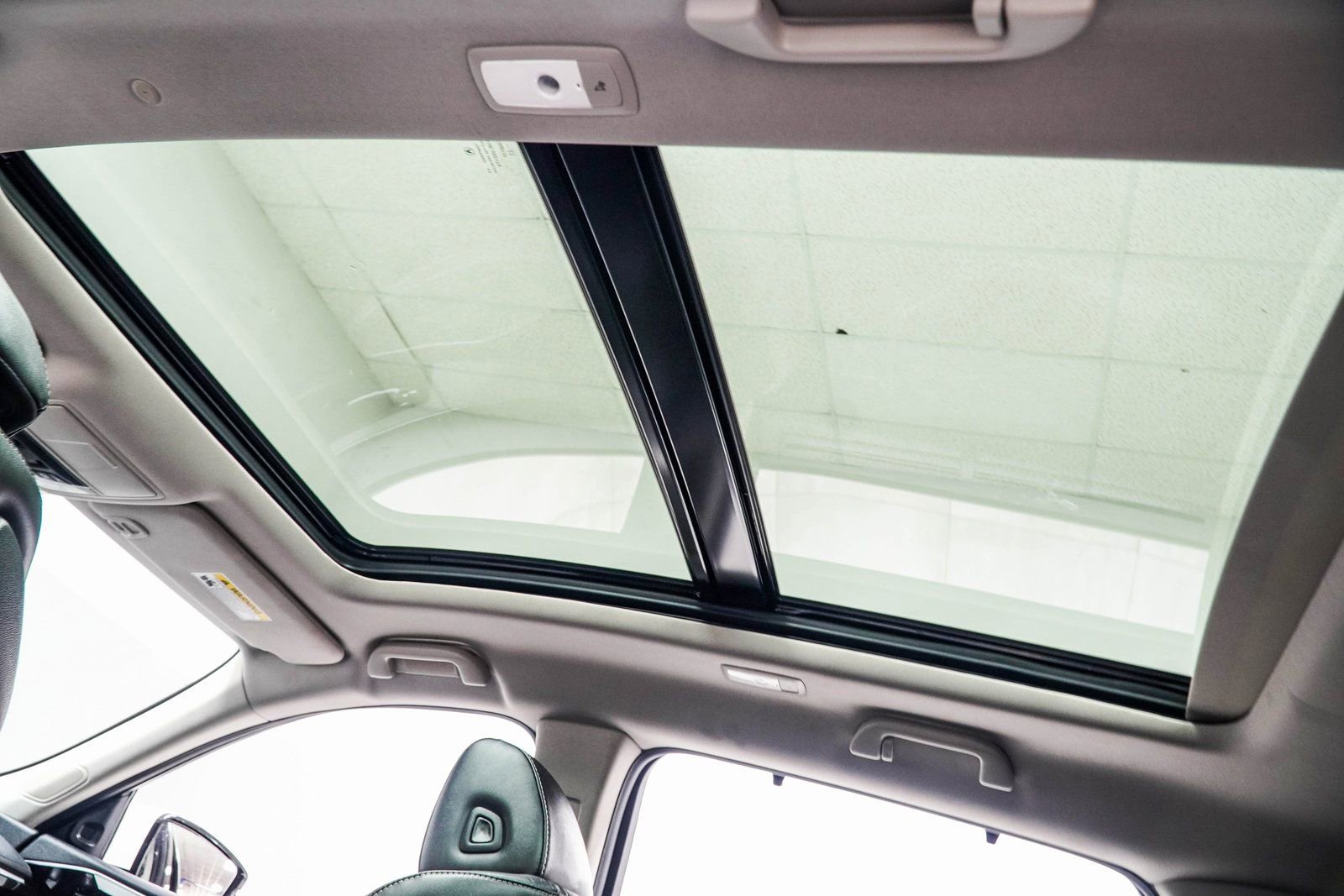 Used 2024 Acura MDX FWD w/ Technology Package image 36