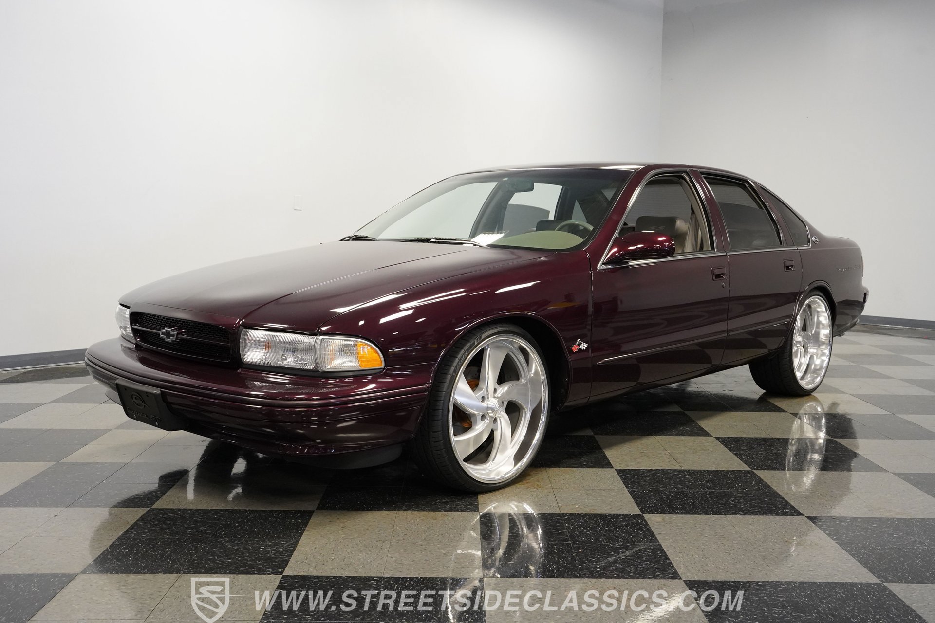 Used 1996 Chevrolet Impala SS RWD image 6