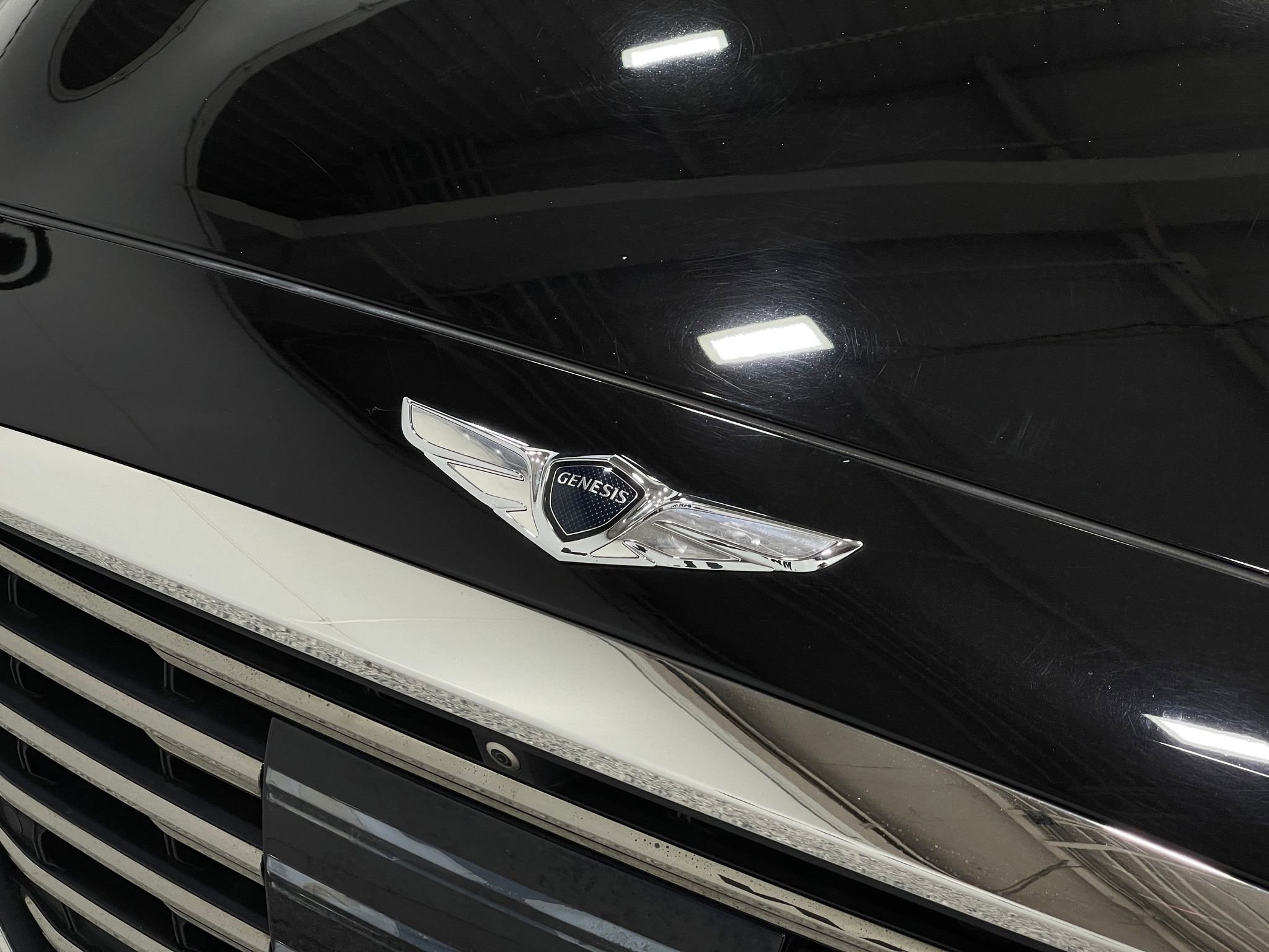 Used 2018 Genesis G90 3.3T Premium AWD/4WD image 36