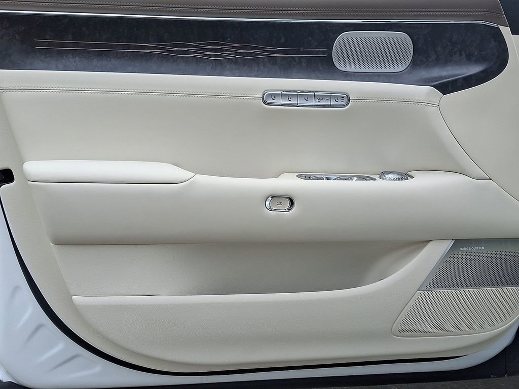 Used 2026 Genesis G90 3.5T AWD/4WD image 10