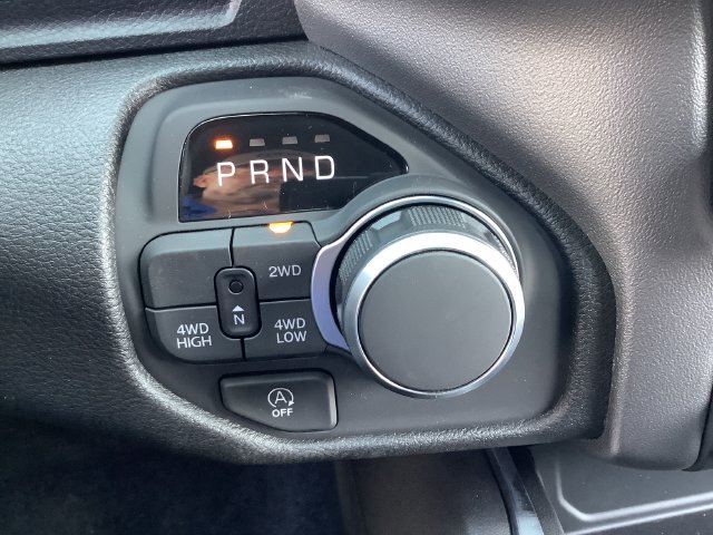 New 2026 RAM 1500 Express AWD/4WD image 14