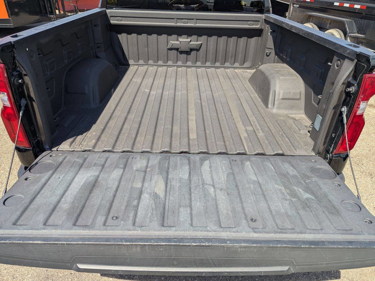 Used 2020 Chevrolet Silverado 1500 RST w/ All-Star Edition image 17